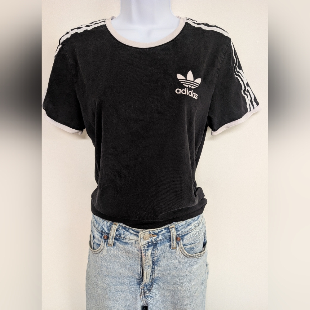 Retro Adidas Black Classic T-Shirt